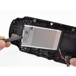 Замена батареи PlayStation Vita