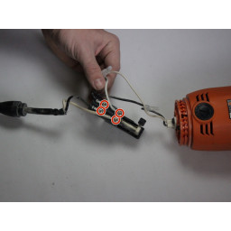 Угловая шлифовальная машина Ridgid R10202 Замена триггера